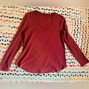 West coast Love V neck cutout long sleeve blouse size M